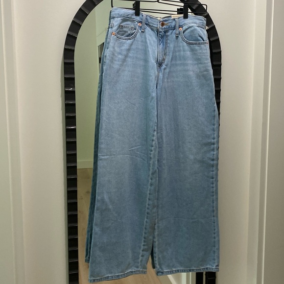 High Relaxed Wide Leg Jeans - Picture 1 of 5